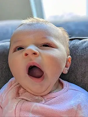Yawn baby Raelynn